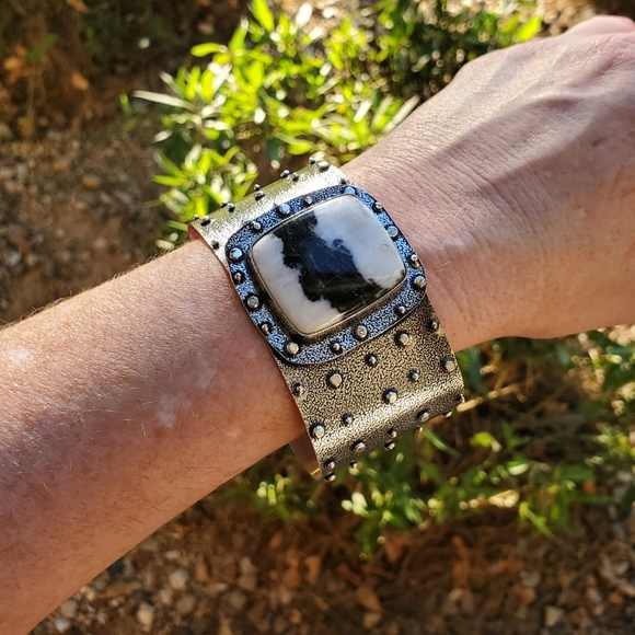 New Zebra Jasper Silver Cuff Bracelet. - Picture 9 of 16